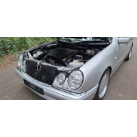 Mercedes E50 AMG  89.000km  1996