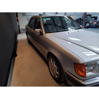 Mercedes 400e W124 V8 1993