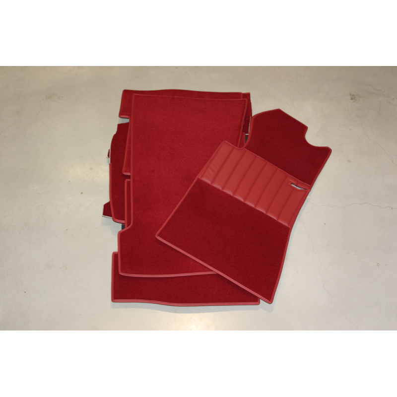 Tapijt set 18-delig '' ROOD ''  - LAATSTE SET -