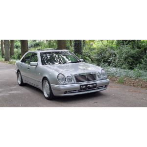 Mercedes E50 AMG  89.000 km  1996