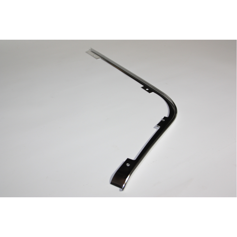 Sierlijst boven de koplamp, rechts Repro